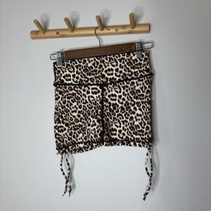 NWT Zyia Leopard Brilliant Double Scrunch Hustle Short large